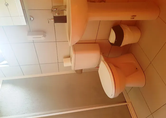 ゲストハウス Ada 3*