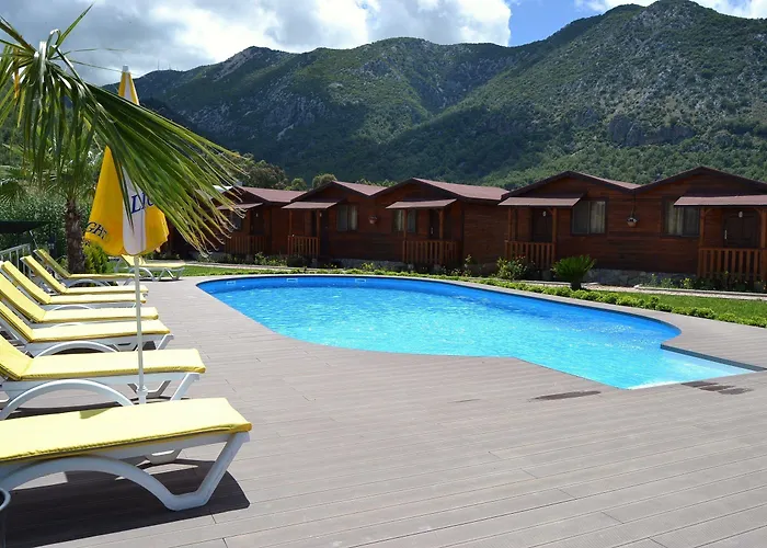 ゲストハウス Ada アドラサン