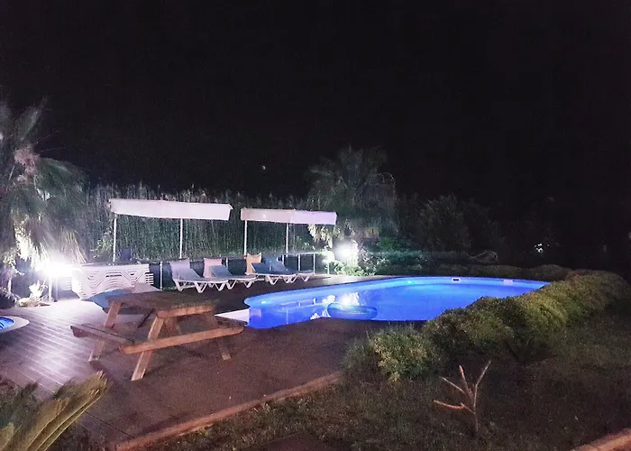 ゲストハウス Ada 3*