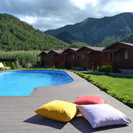 Casa de hóspedes Ada 3*