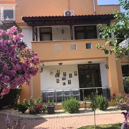 阿德拉桑艾达酒店 3* 阿德拉桑