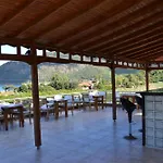 Konukevi Ada 3*